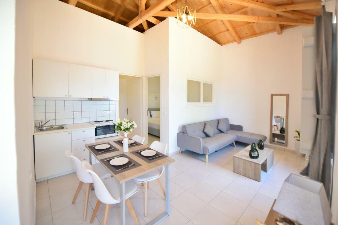 Appartamento Douskos Beach House Hydra  Esterno foto
